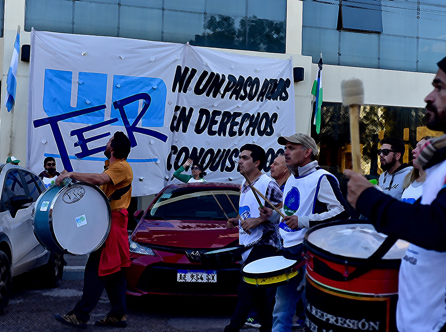 En este momento estás viendo En tiempos complejos, la lucha en defensa de los derechos de la clase trabajadora es prioritaria