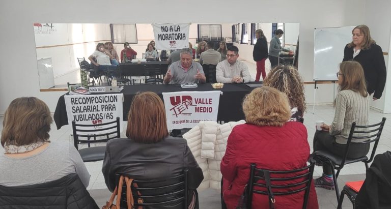 Lee más sobre el artículo Reunión de la Secretaría de Jubiladxs en Valle Medio