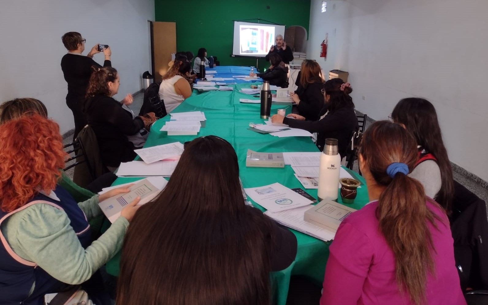 En este momento estás viendo Primer encuentro de delegadxs en la Seccional Catriel