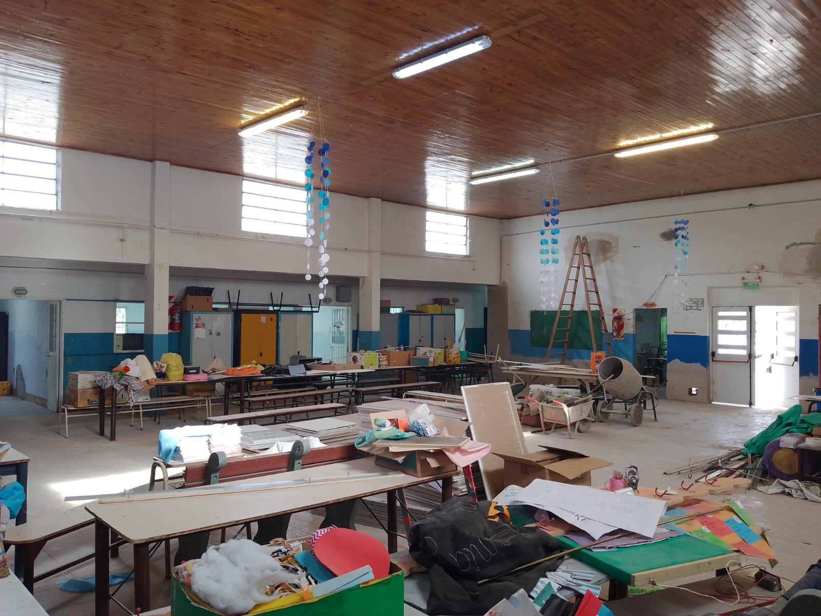 En este momento estás viendo Estudiantes de la Escuela N° 300 de San Isidro continúan perdiendo días de clase por la falta de previsión del gobierno provincial