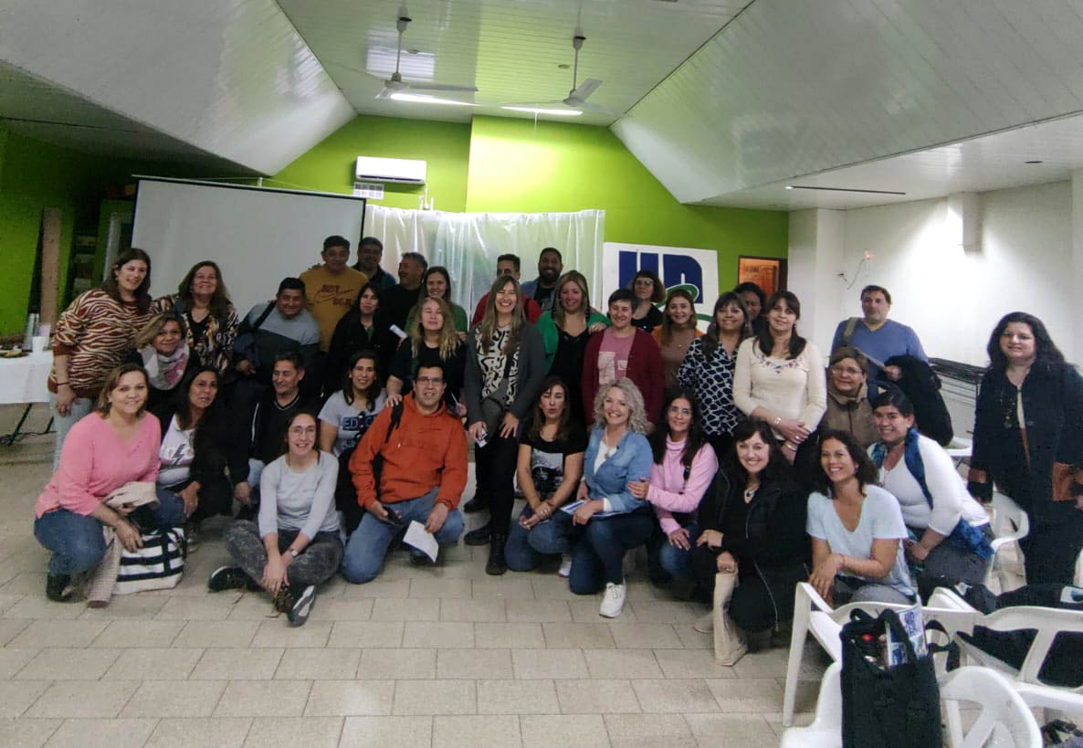 En este momento estás viendo Encuentro regional de la modalidad de Jóvenes y Adultxs, primaria y secundaria