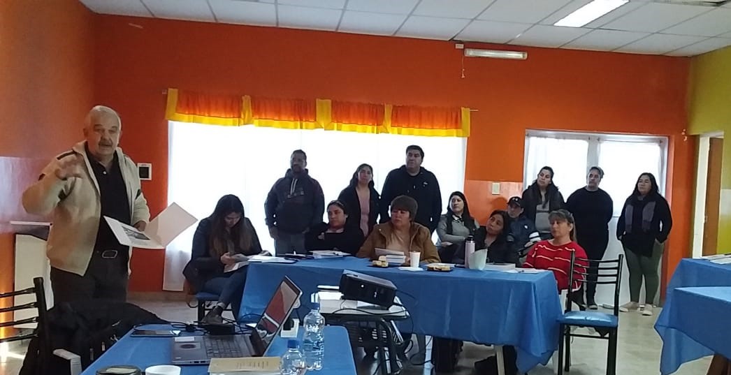 En este momento estás viendo Encuentro de delegadxs en la Seccional Sur Medio