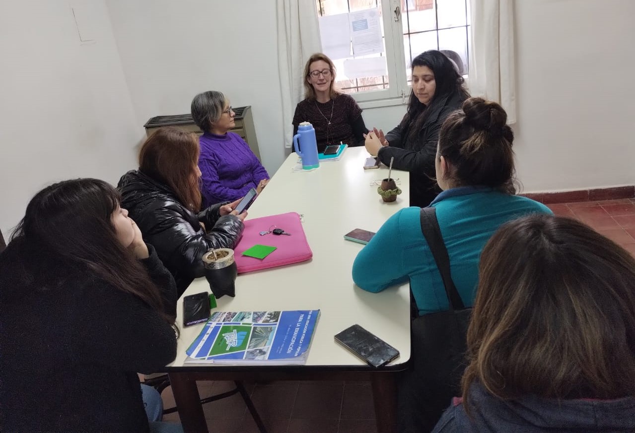 En este momento estás viendo Encontrándonos con compañerxs de ETAP y Educación Especial en Jacobacci