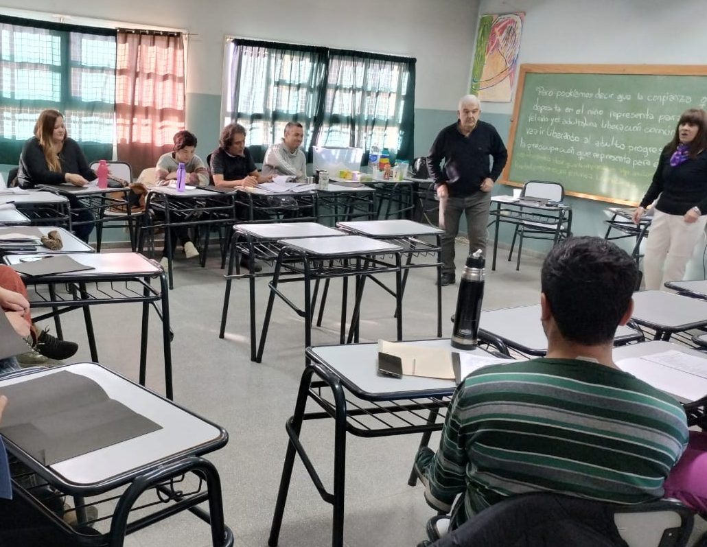 En este momento estás viendo Encuentro de delegadxs en la Seccional El Bolsón