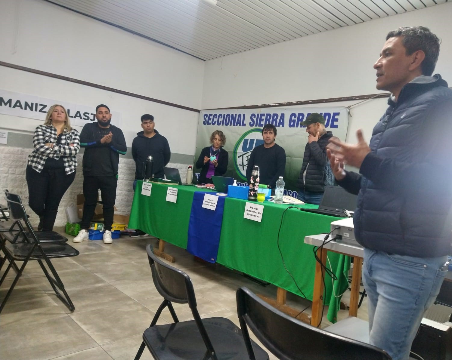 En este momento estás viendo Jornada de formación del Departamento de Salud en la Escuela para delegadxs en Sierra Grande