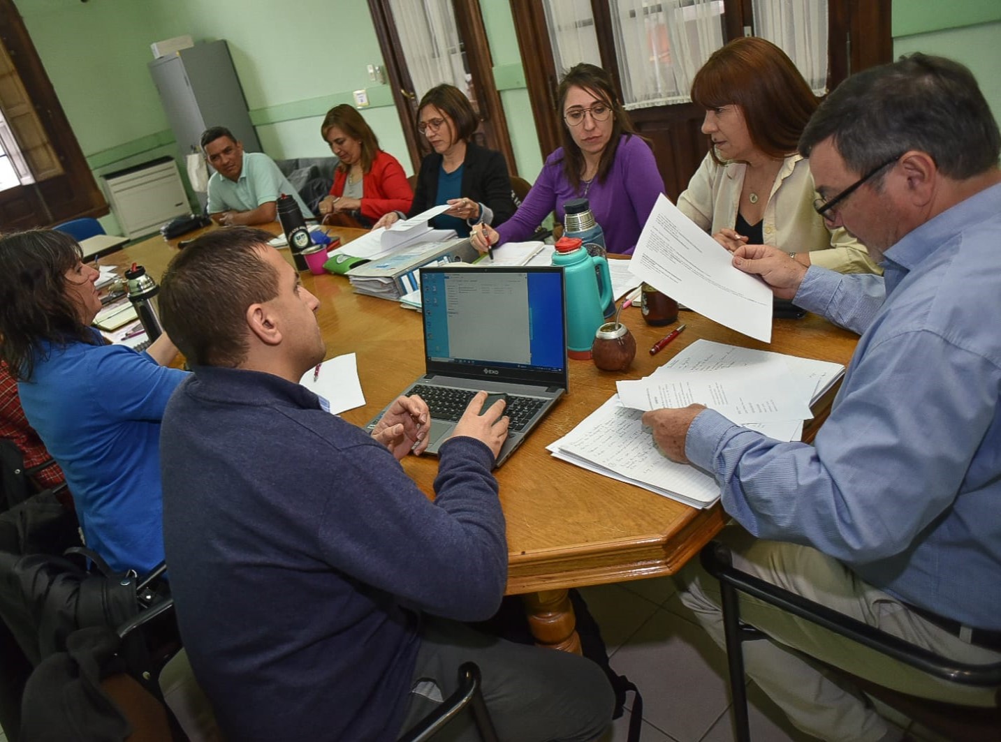 En este momento estás viendo Se trabajaron diversas temáticas de nivel secundario en reunión de política educativa