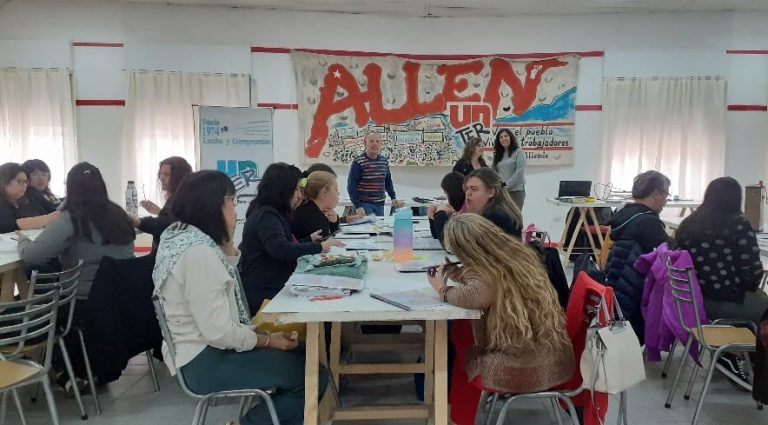 Lee más sobre el artículo Encuentro regional de Nivel Inicial en Allen