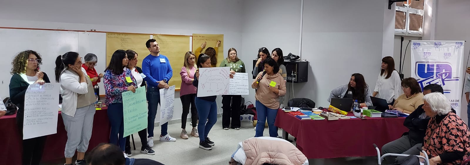 Lee más sobre el artículo Capacitación con Telma Barreiro en Roca-Fiske sobre prevención y resolución de situaciones conflictivas en el aula