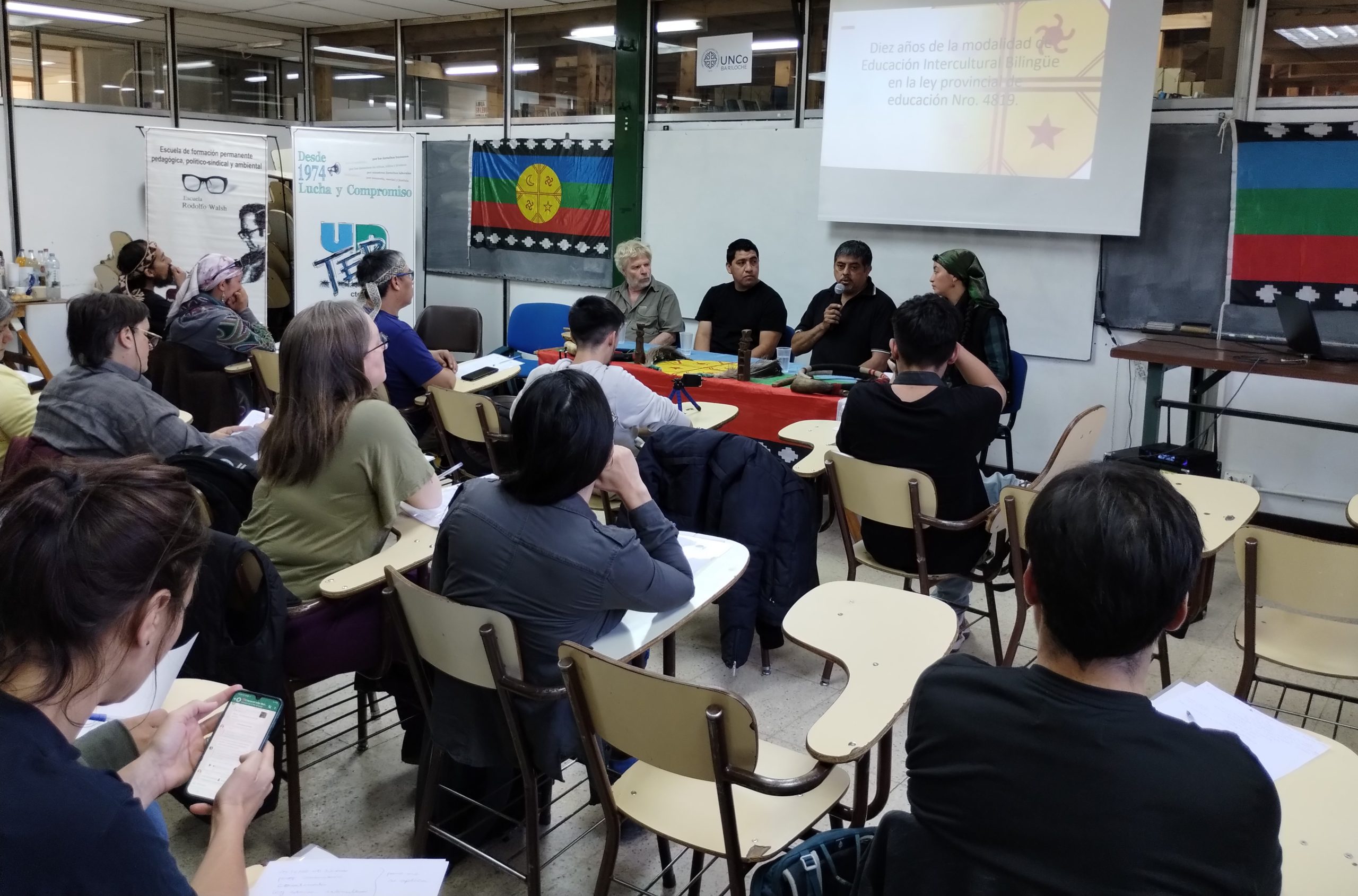 En este momento estás viendo Conversatorio en Bariloche a diez años de la Educación Intercultural Bilingüe en la Ley 4819