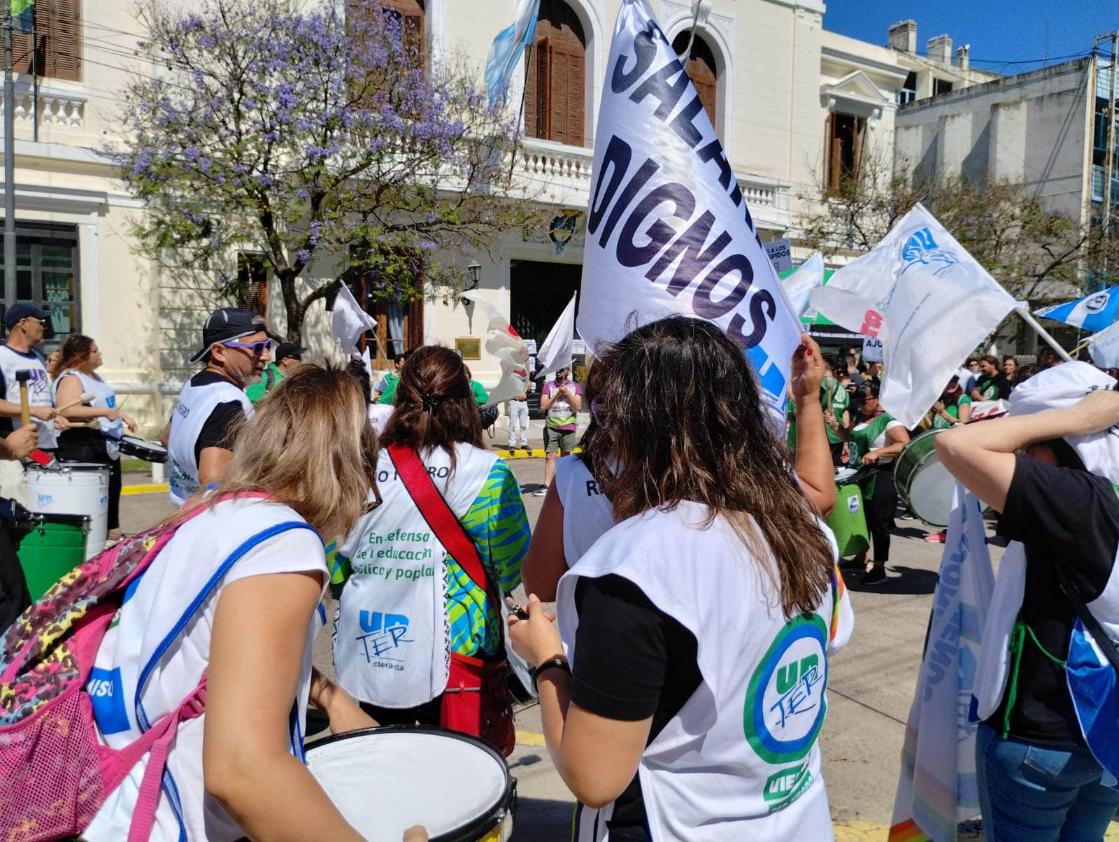 En este momento estás viendo Jornada de protesta en Viedma