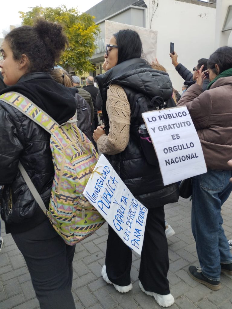 Lee más sobre el artículo UnTER en la marcha federal en defensa de la Universidad Pública