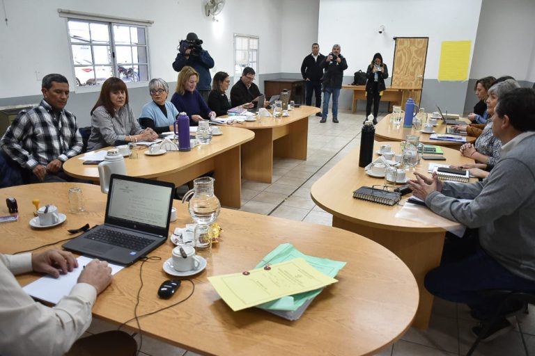 Lee más sobre el artículo Comenzó audiencia paritaria