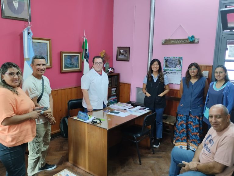Lee más sobre el artículo Recorriendo escuelas en Valcheta