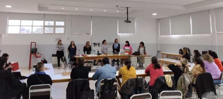 Lee más sobre el artículo Acompañando encuentro de ETAP de Seccional Roca – Fiske Menuco