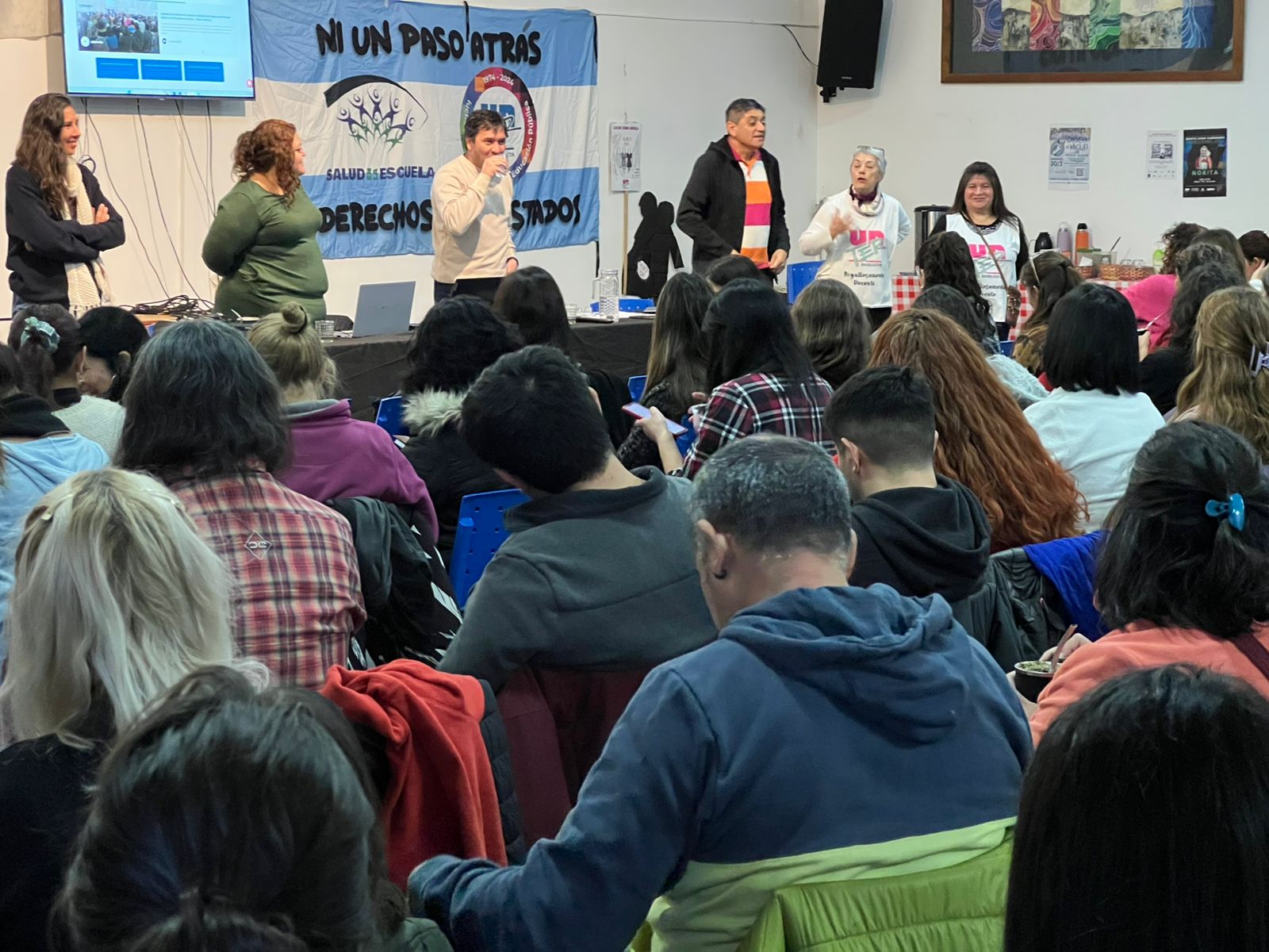 En este momento estás viendo Jornada de formación “La responsabilidad civil de las ART ante lxs trabajadorxs y el cuidado de la voz en la docencia” en Bariloche