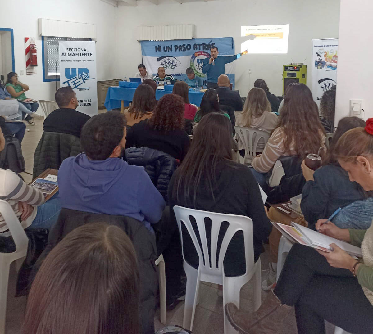 Lee más sobre el artículo Jornada de formación “La responsabilidad civil de las ART ante lxs trabajadorxs y el cuidado de la voz en la docencia” en Huergo