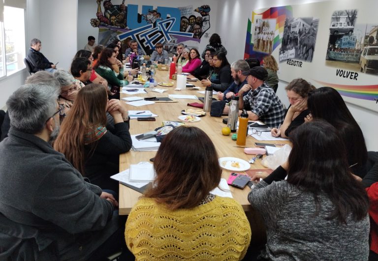 Lee más sobre el artículo El Plenario de Secretarixs Generales de UnTER exige urgente llamado a paritaria y resolvió adherir a la jornada nacional de lucha del jueves 22 de mayo
