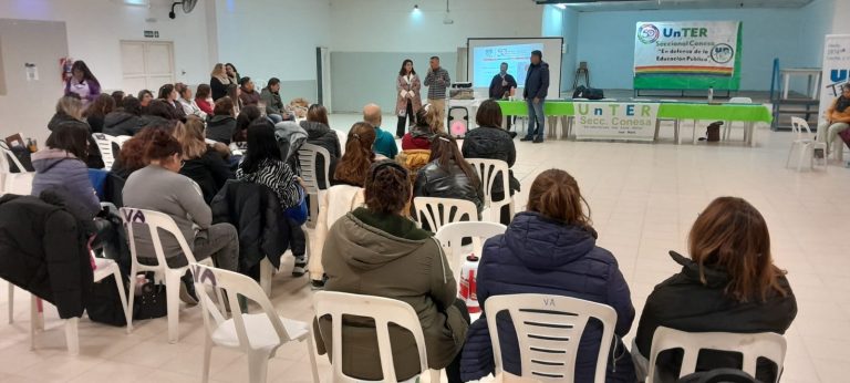 Lee más sobre el artículo Jornada de formación: Volver a pensar la educación en el nivel primario en Conesa