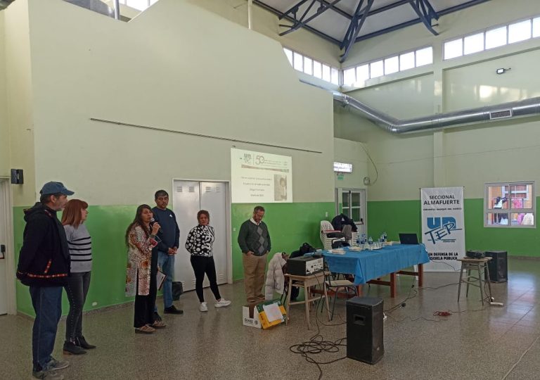 Lee más sobre el artículo Jornada de formación: Volver a pensar la educación en el nivel primario en Huergo