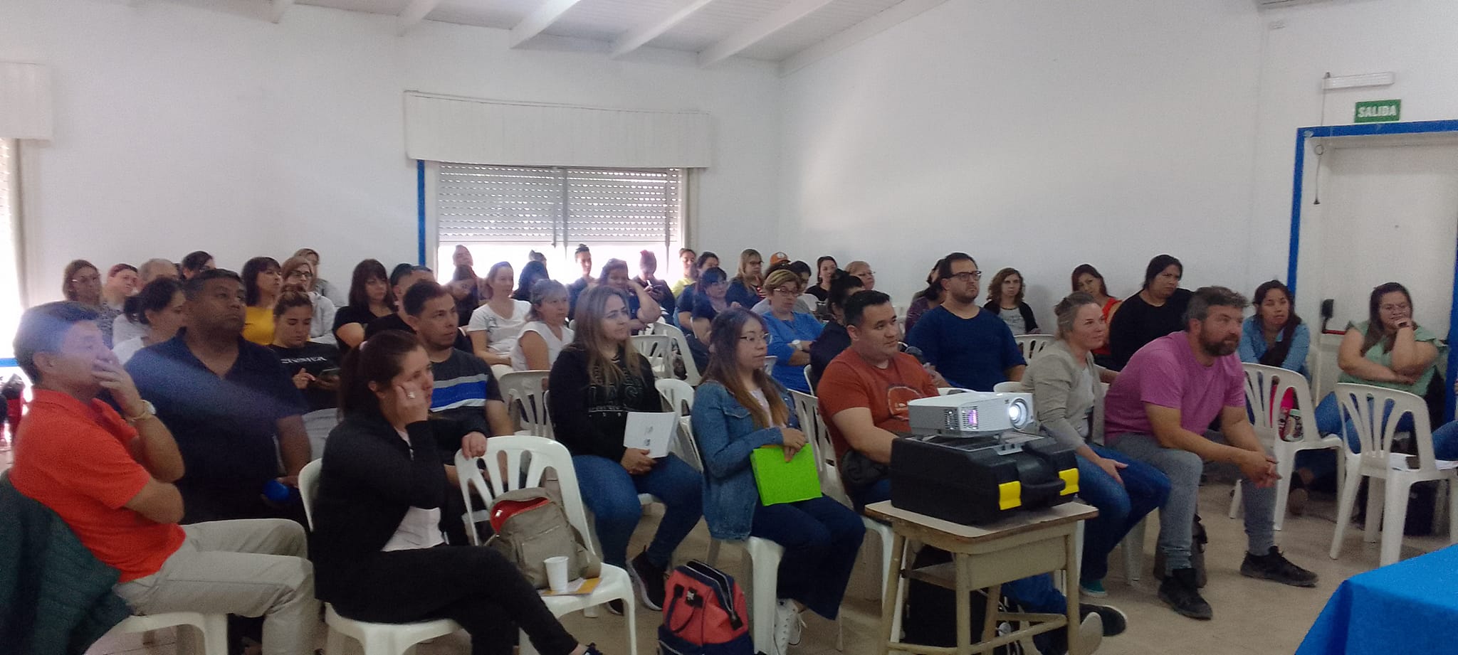 En este momento estás viendo Jornada del Departamento de Salud “prevención de riesgo en la escuela” en Seccional Almafuerte