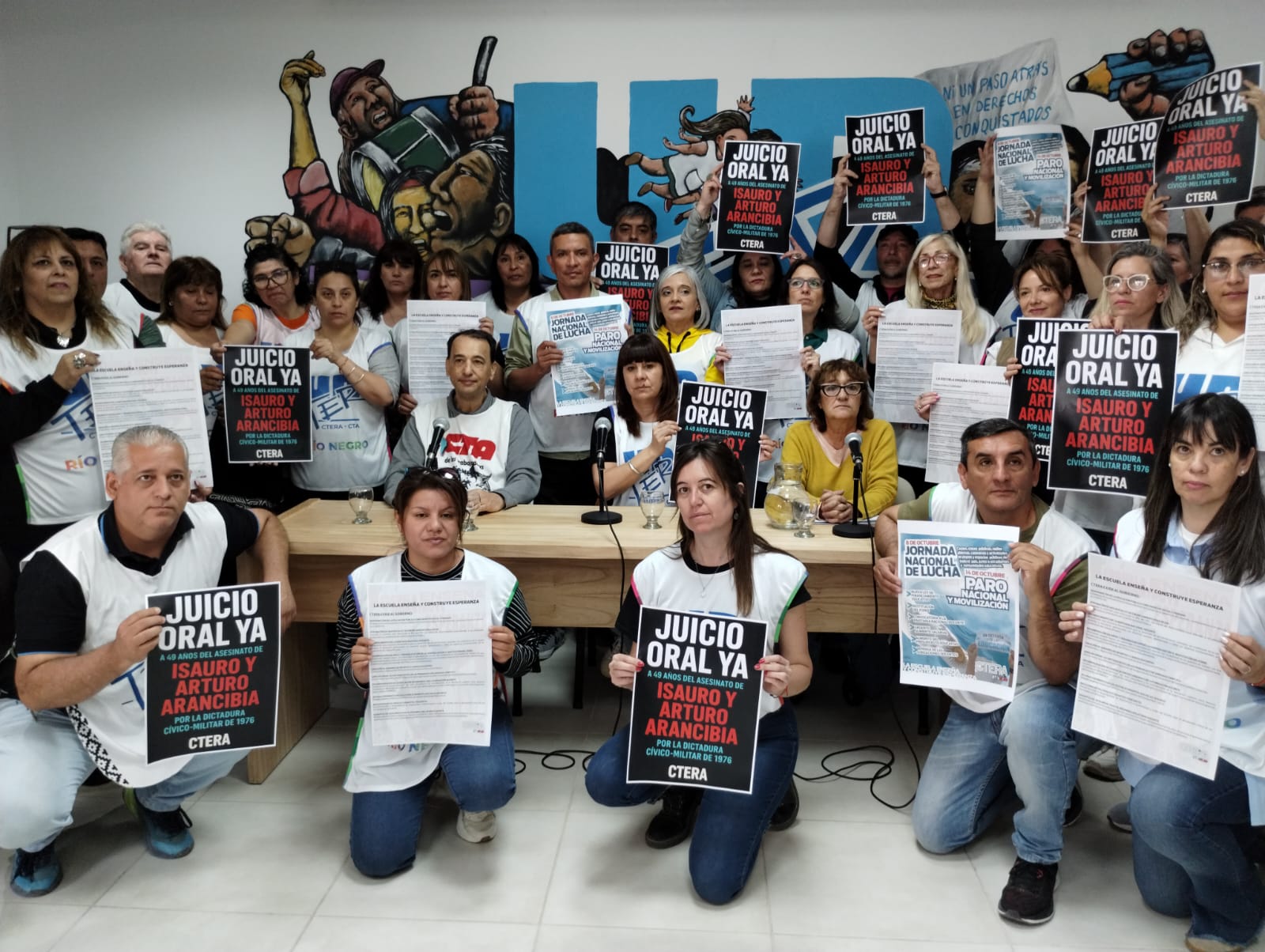 Lee más sobre el artículo Conferencia de prensa, en la segunda jornada de paro provincial docente de 48 horas