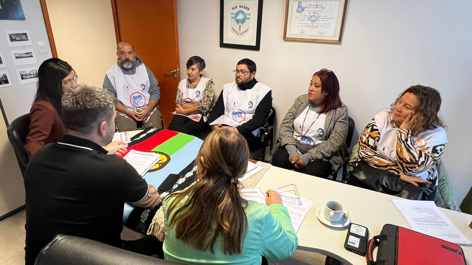 Lee más sobre el artículo Expusimos en la Legislatura provincial las necesidades y urgencias de la docencia rionegrina