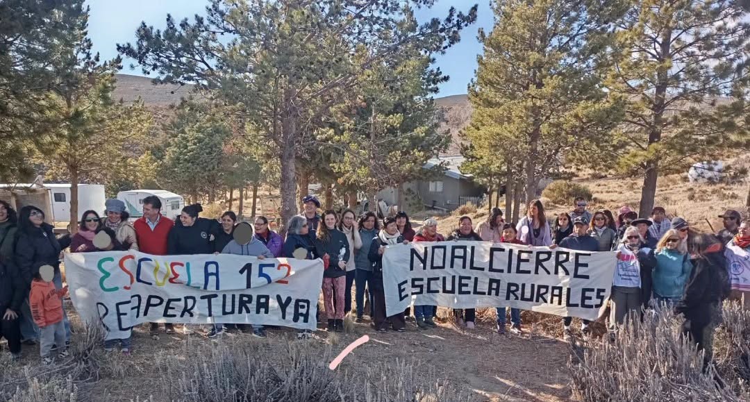En este momento estás viendo La Escuela Hogar 152 no está sola