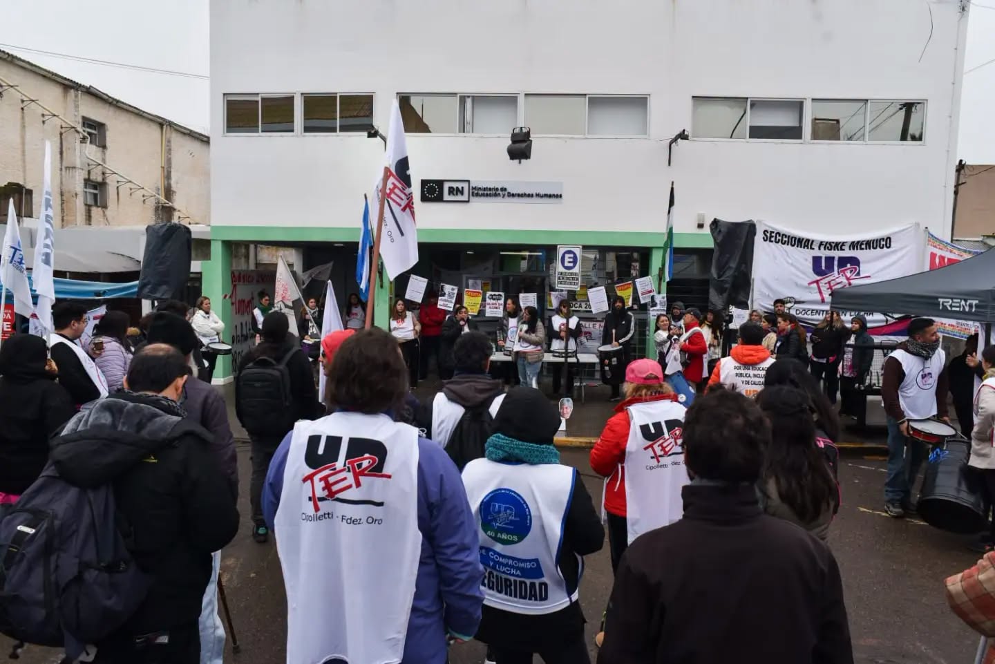 Postales del primer día jornada de paro provincial